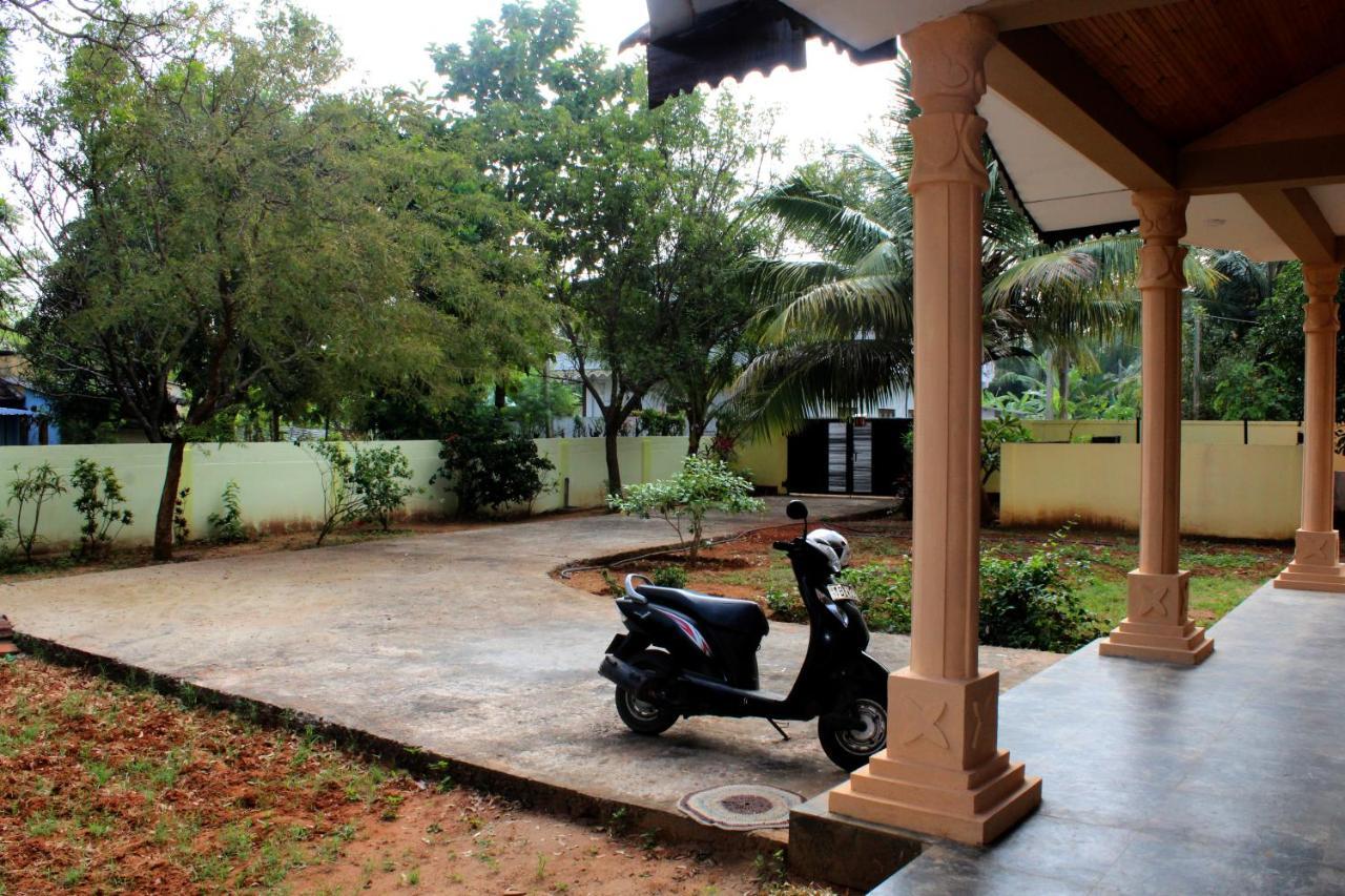 Ashoka Villa Jaffna Exterior photo